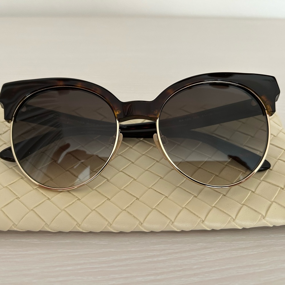 BALENCIAGA SUNGLASSES - Picture 8 of 10